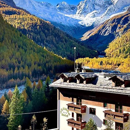 Hotel Gembro Chiesa in Valmalenco Ngoại thất bức ảnh