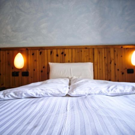 Hotel Gembro Chiesa in Valmalenco Ngoại thất bức ảnh