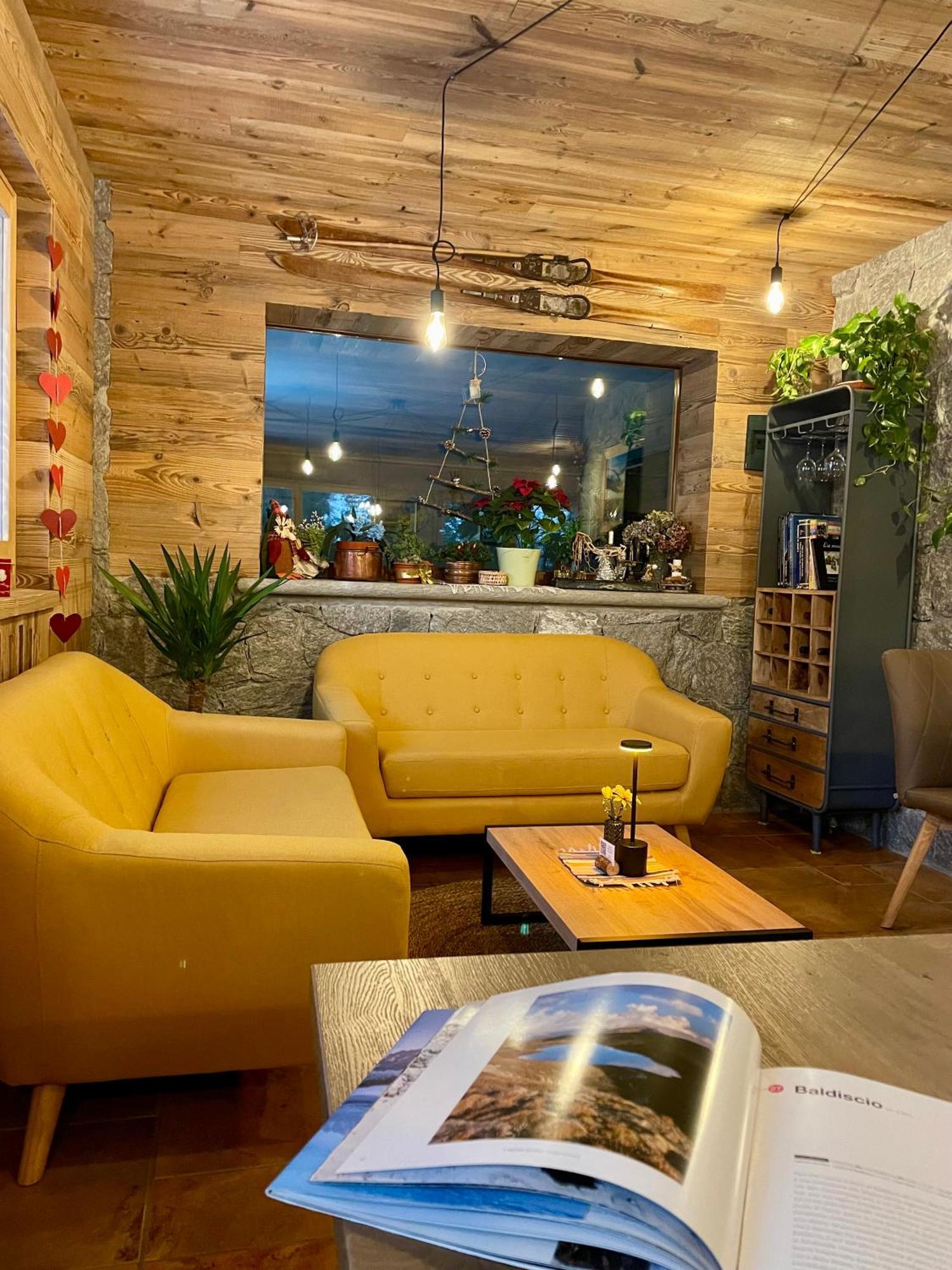 Hotel Gembro Chiesa in Valmalenco Ngoại thất bức ảnh