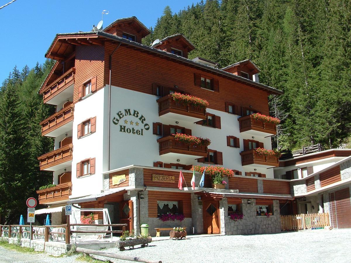 Hotel Gembro Chiesa in Valmalenco Ngoại thất bức ảnh