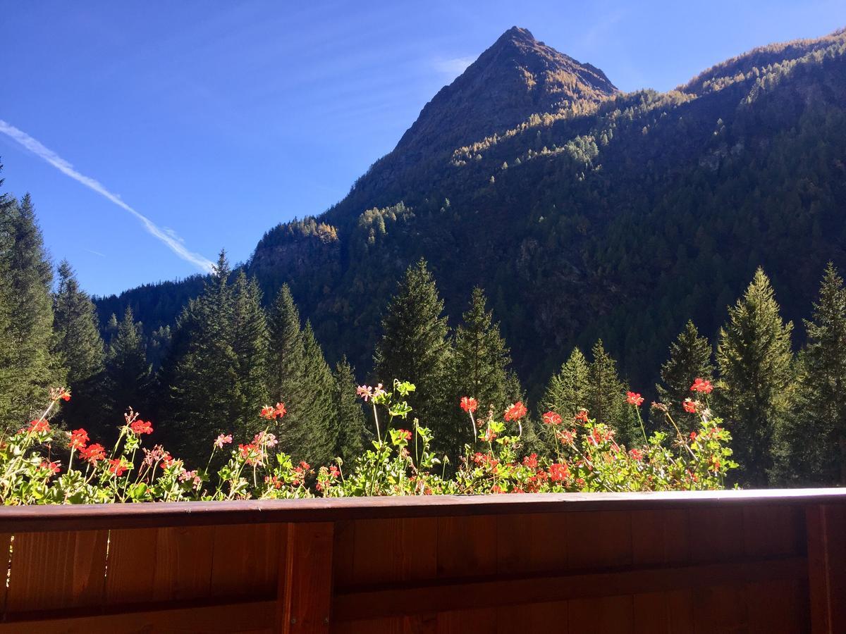 Hotel Gembro Chiesa in Valmalenco Ngoại thất bức ảnh